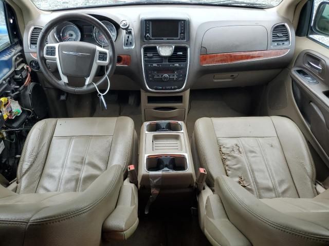 2015 Chrysler Town & Country Touring