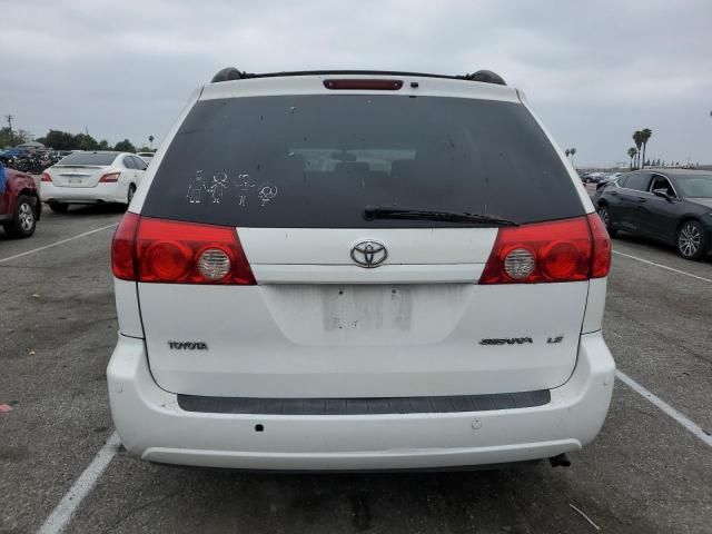 2007 Toyota Sienna CE