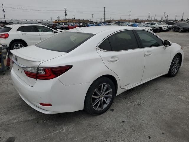 2016 Lexus ES 300H