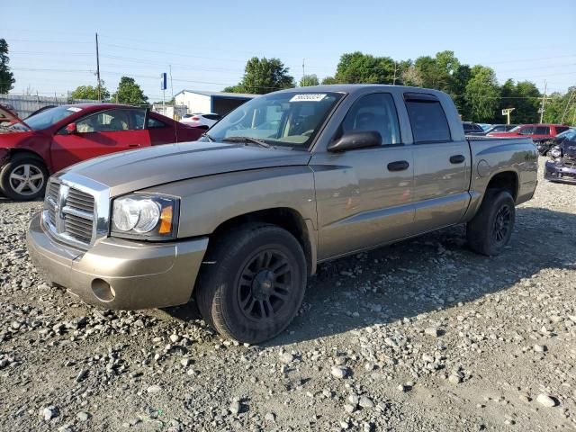 2007 Dodge Dakota Quad SLT