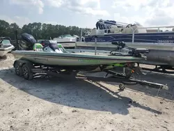 Salvage boats for sale at Florence, MS auction: 2018 Phoenix Boat