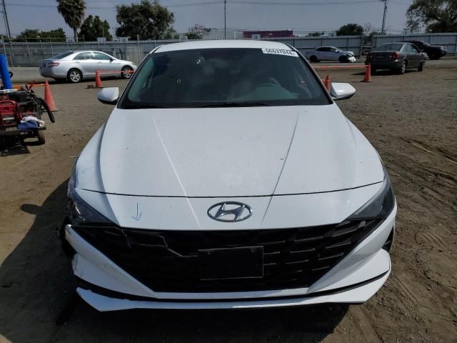 2023 Hyundai Elantra Blue