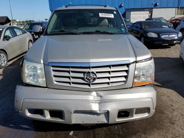 2004 Cadillac Escalade Luxury