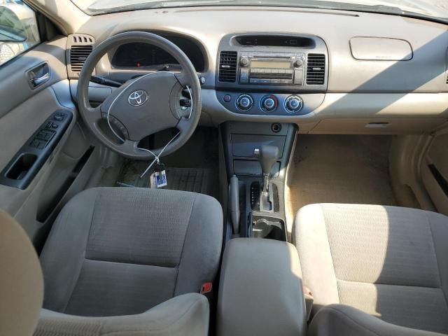 2005 Toyota Camry LE