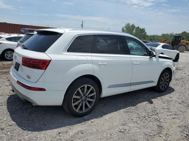 2018 Audi Q7 Prestige