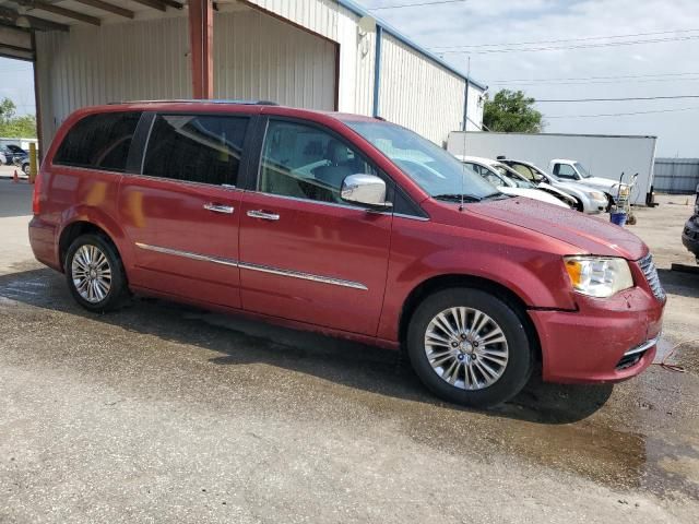 2011 Chrysler Town & Country Limited