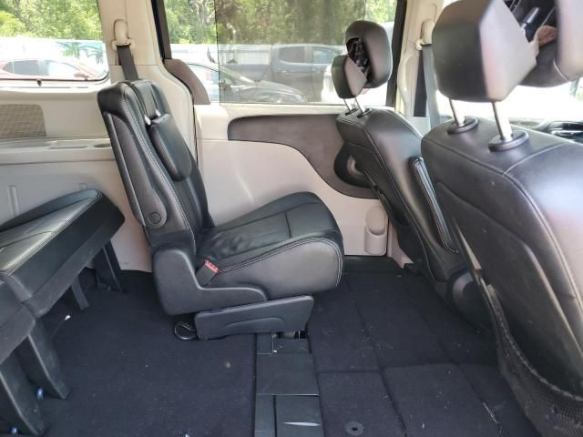 2015 Chrysler Town & Country Touring