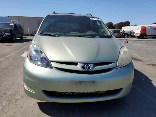 2006 Toyota Sienna XLE