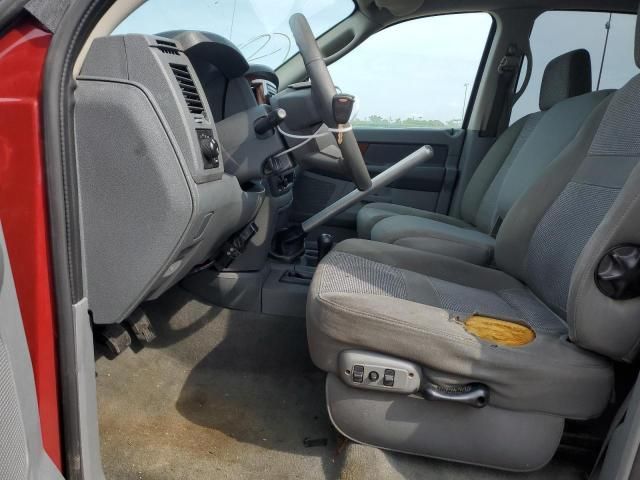 2006 Dodge RAM 2500 ST