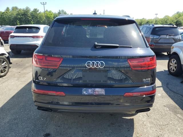 2018 Audi Q7 Prestige