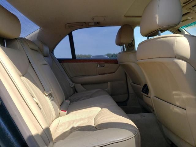 2004 Lexus LS 430