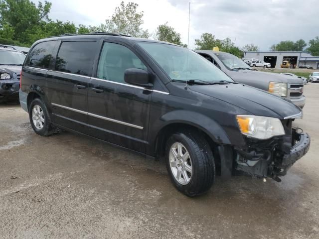 2010 Chrysler Town & Country Touring