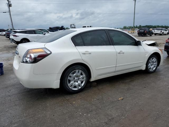 2010 Nissan Altima Base