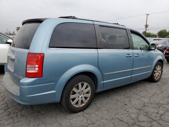 2010 Chrysler Town & Country Touring