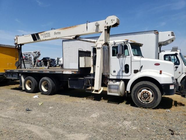 2004 Peterbilt 330