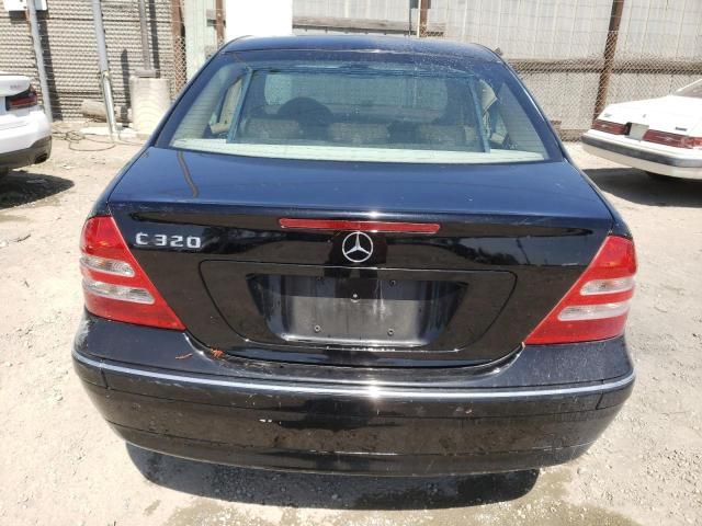 2004 Mercedes-Benz C 320