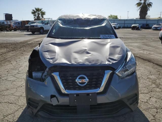 2020 Nissan Kicks S