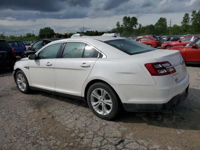 2016 Ford Taurus SEL