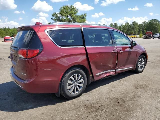 2020 Chrysler Pacifica Hybrid Limited