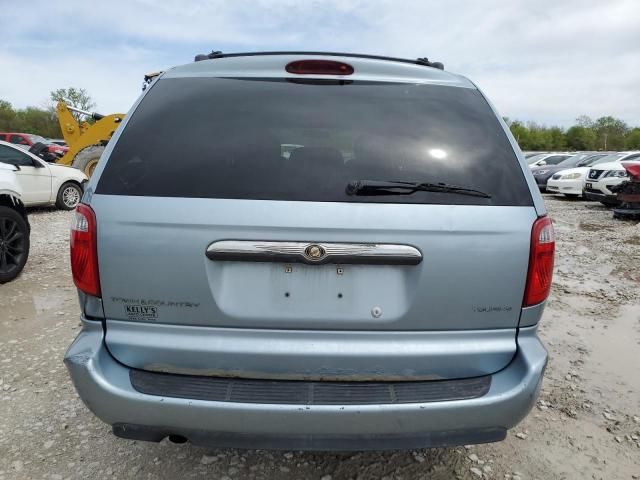 2005 Chrysler Town & Country Touring