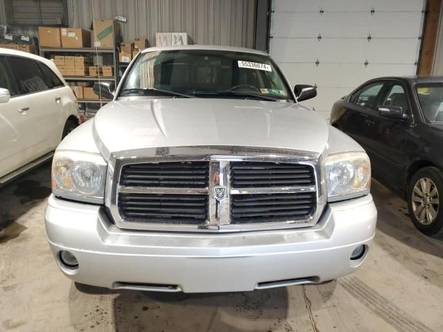 2005 Dodge Dakota Quad SLT