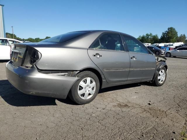 2005 Toyota Camry LE