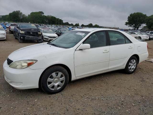 2004 Toyota Camry LE