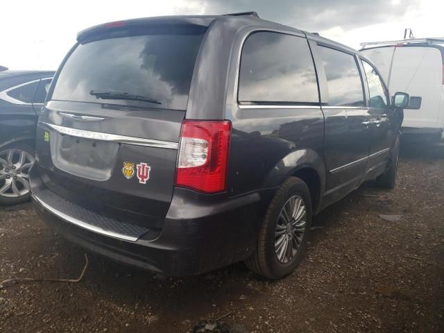 2015 Chrysler Town & Country Touring L