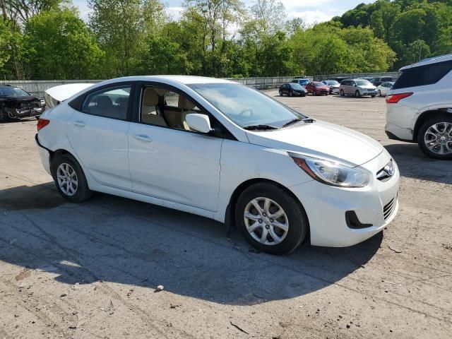 2013 Hyundai Accent GLS