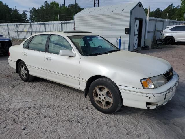 1999 Toyota Avalon XL