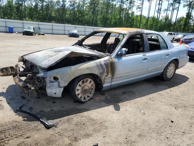 2003 Ford Crown Victoria