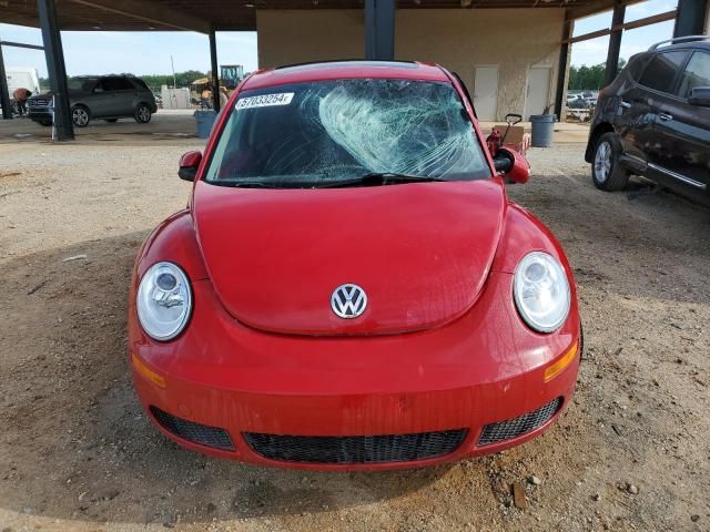 2009 Volkswagen New Beetle S