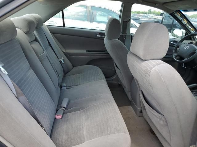 2005 Toyota Camry LE