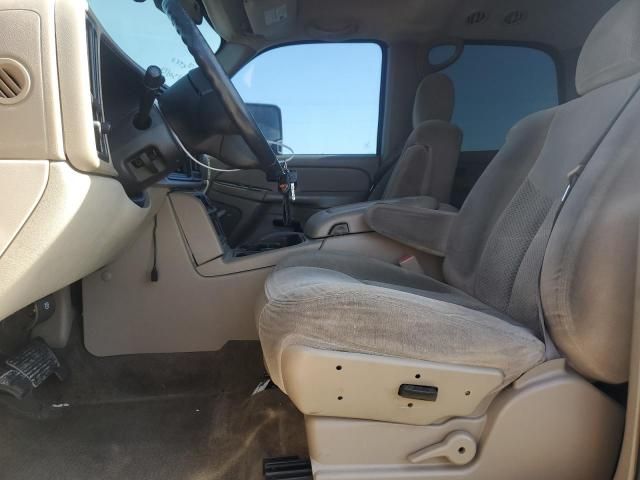 2004 Chevrolet Tahoe C1500