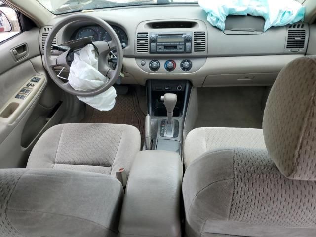 2002 Toyota Camry LE