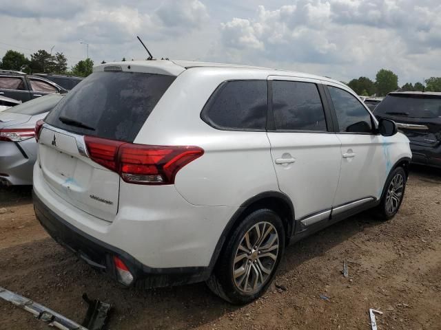 2016 Mitsubishi Outlander SE