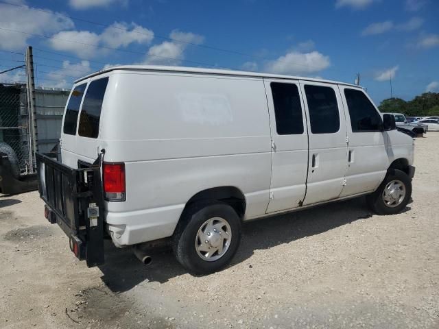 2013 Ford Econoline E350 Super Duty Van