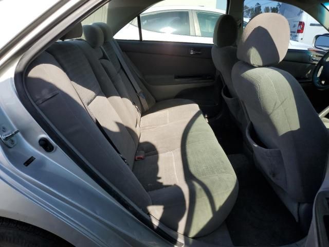 2005 Toyota Camry LE