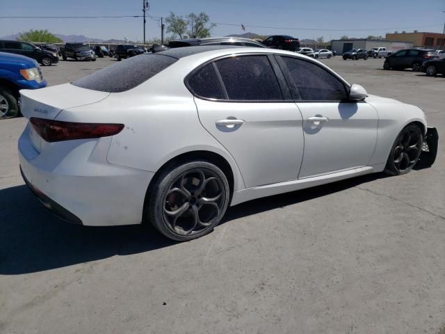 2017 Alfa Romeo Giulia TI