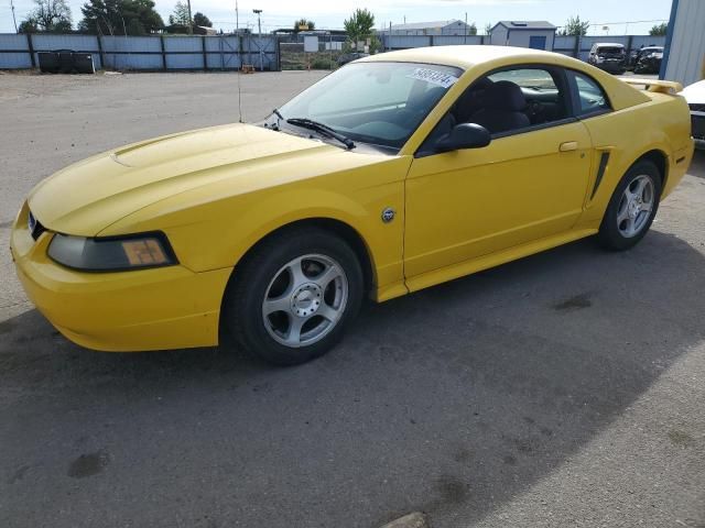 2004 Ford Mustang