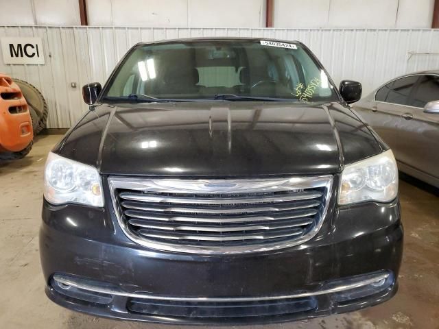 2012 Chrysler Town & Country Touring