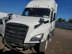 2020 Freightliner Cascadia 126