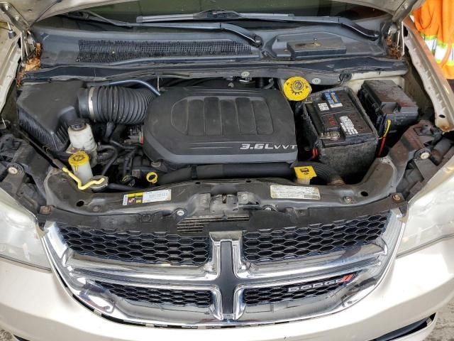 2013 Dodge Grand Caravan SE