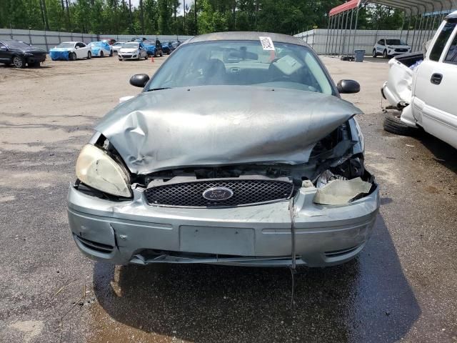 2006 Ford Taurus SE