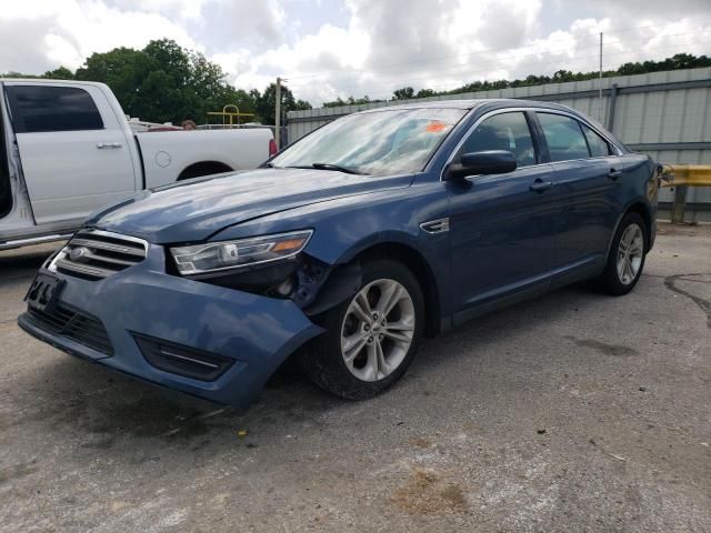 2018 Ford Taurus SEL