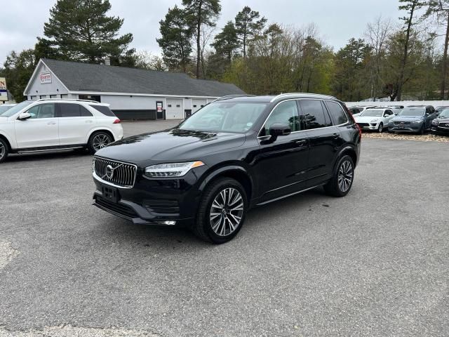 2022 Volvo XC90 T5 Momentum