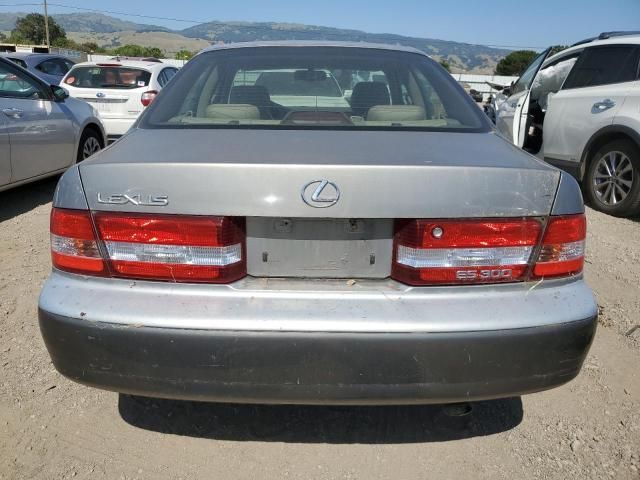 2000 Lexus ES 300