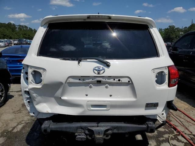 2011 Toyota Sequoia SR5