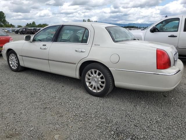 2007 Lincoln Town Car Signature