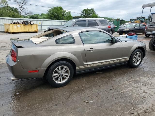 2005 Ford Mustang